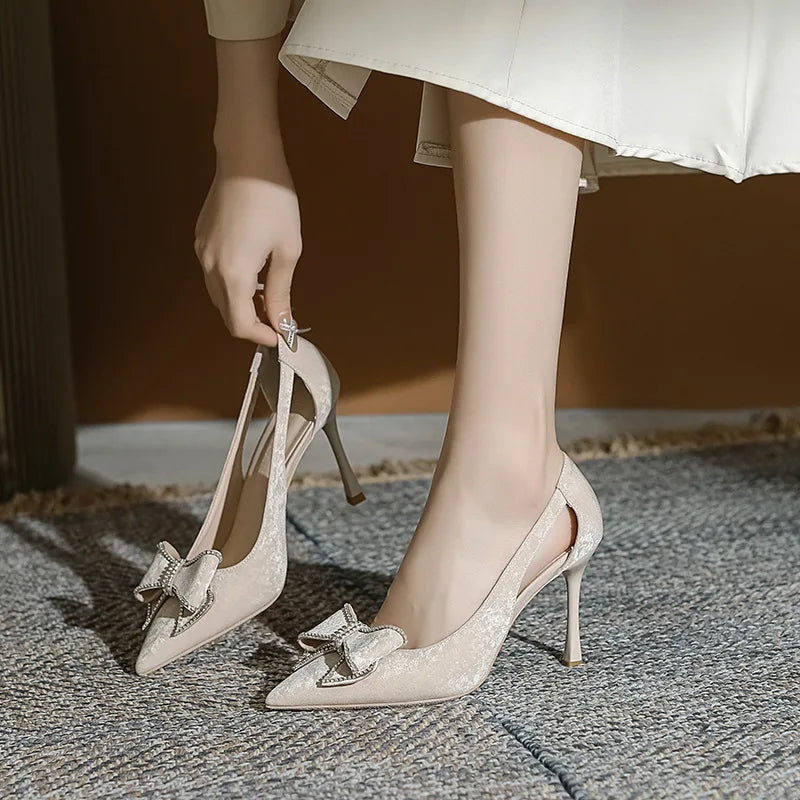Chaussure femme talon noeud (envoi uniquement)