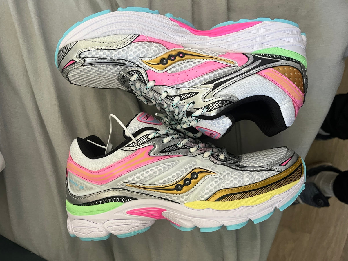 Saucony  taille 26-27-29-30-44